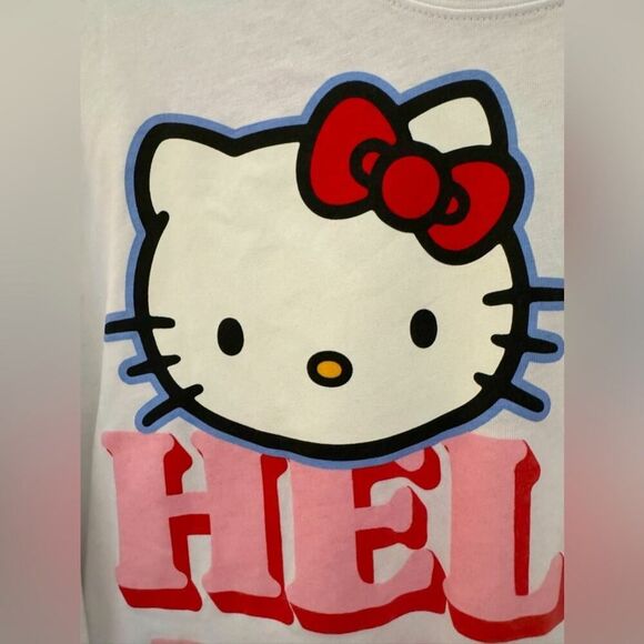 Zara and Hello Kitty white long sleeve Tshirt NWOT M **RARE - Picture 2 of 14